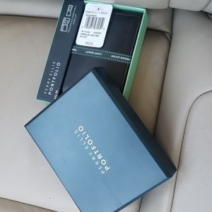 Perry Ellis Portfolio Wallet